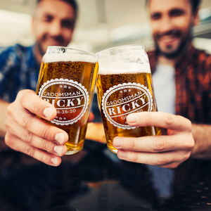 Personalized Groomsman Crest Etched on 16 oz Beer Glass Can