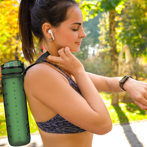 Cuptify Personalized Army Frosted 32 oz Water Bottle