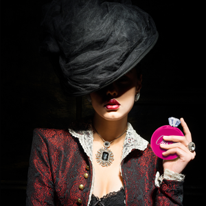 Personalized Bright Pink Gloss 5oz Jewel Liquor Flask