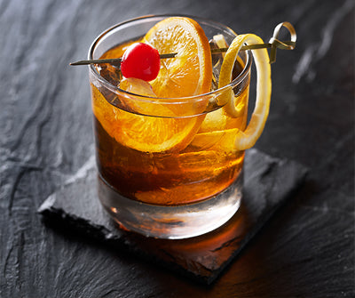 How to Make an Old Fashioned Cocktail - Our Recipe