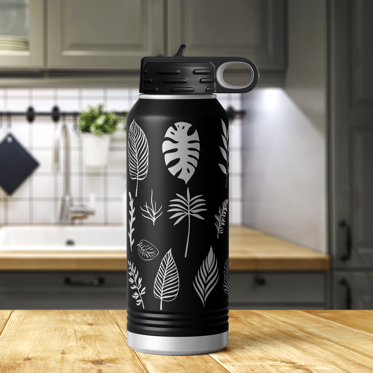 Tropical Leaf 32oz Sport Water Bottle