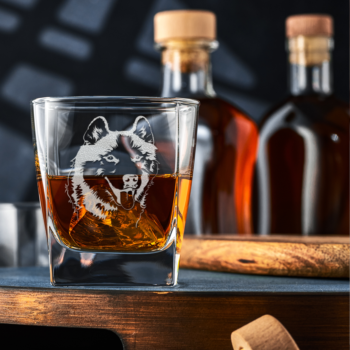 Siberian Huskie Head on 12oz Double Old Fashioned Glass