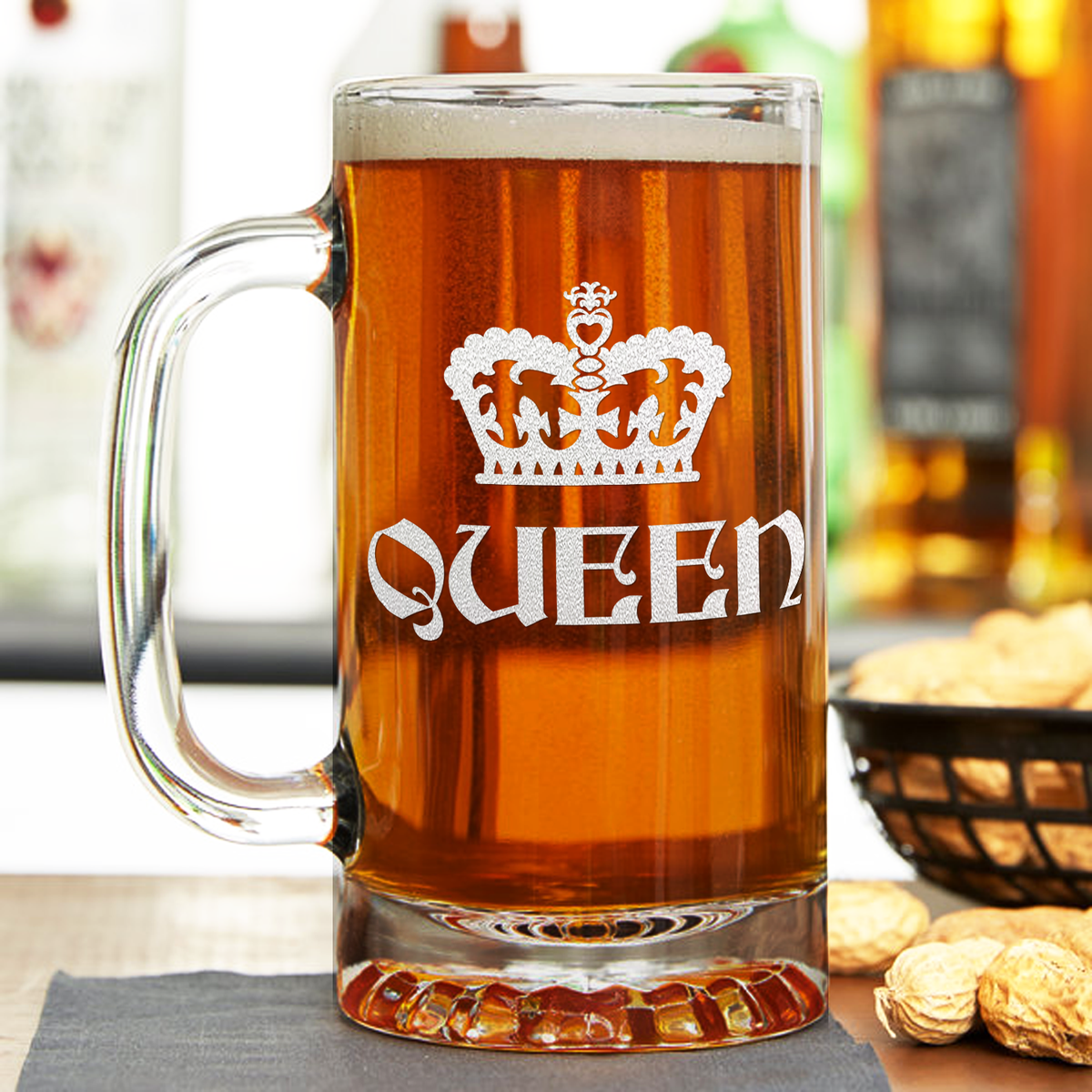 Queen 2022 16 oz Beer Mug Glass
