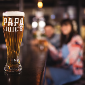 Papa Juice Etched on 16 oz Glass Pilsner