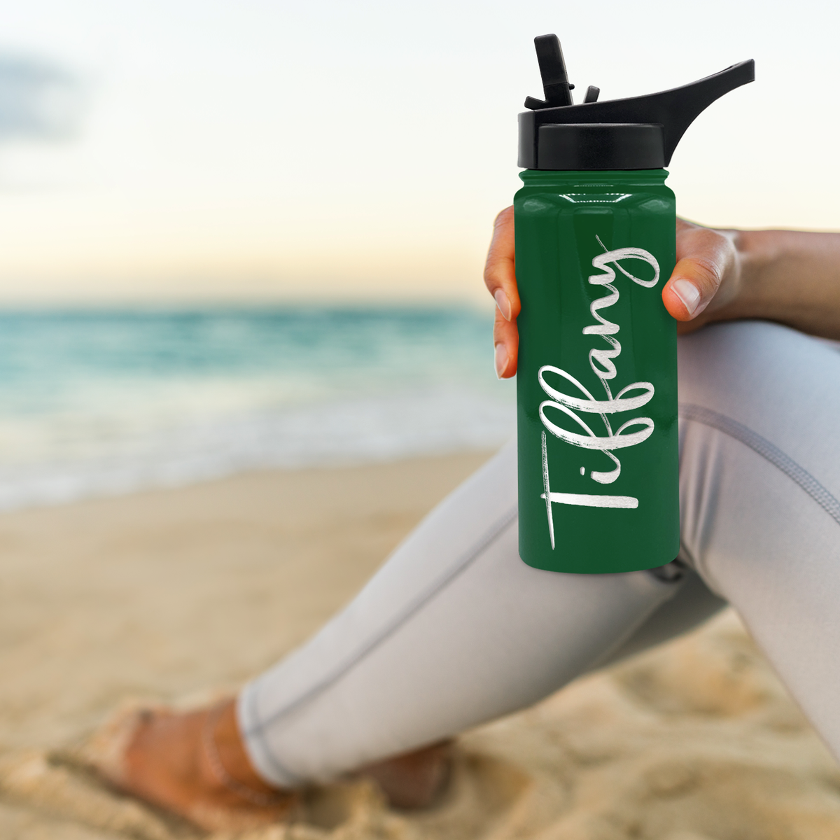 Cuptify Personalized Laser Engraved on Green Gloss 18 oz Bottle