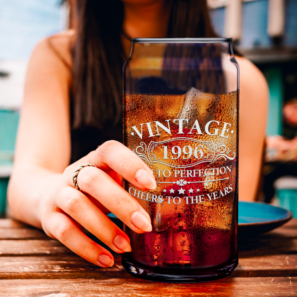 26th Birthday Gift Vintage Cheers to 26 Years 1996 20 oz Glass Can