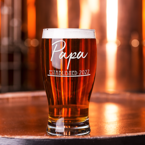 Papa Established 2022 Etched on 20 oz Pub Glass