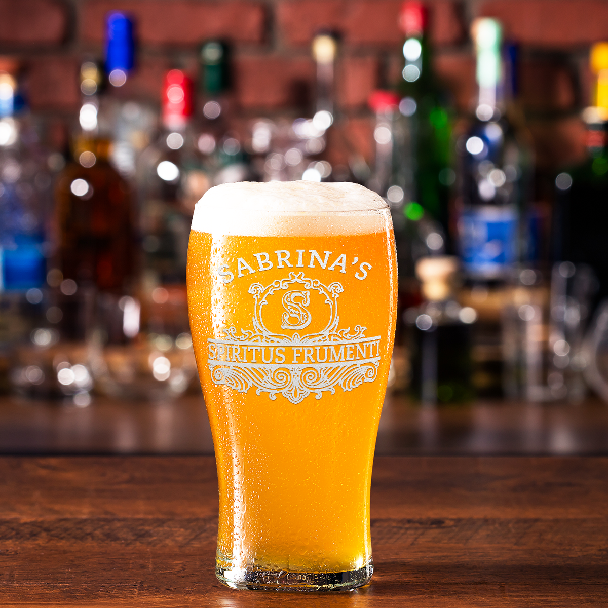 Personalized Spiritus Frumenti Name and Initial Etched 20 oz Beer Pub Glass