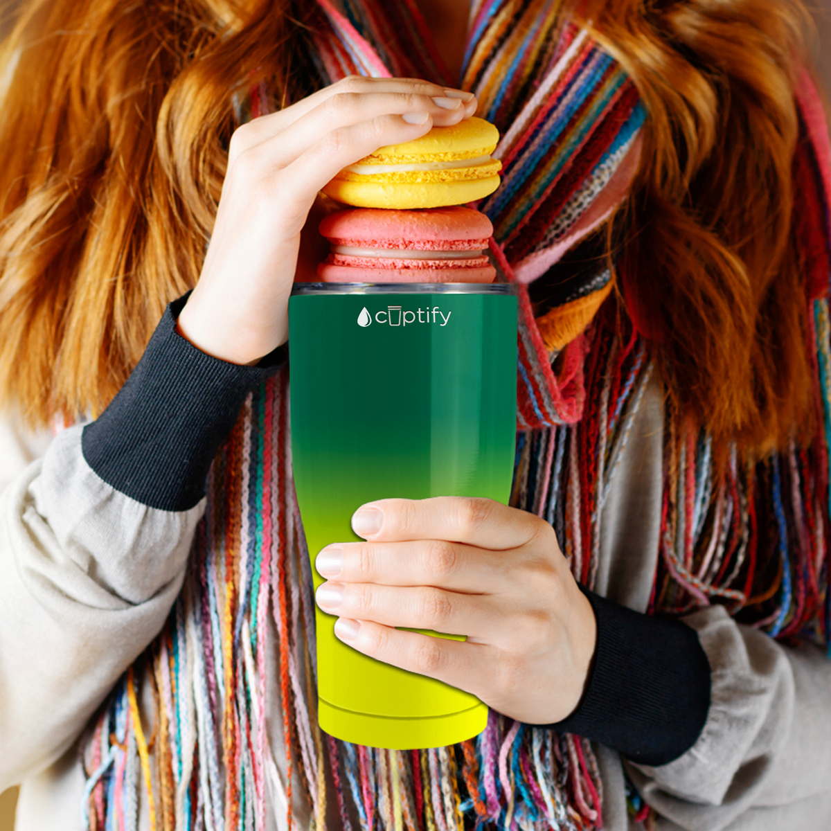 Green Yellow Ombre 27oz Curve Tumbler