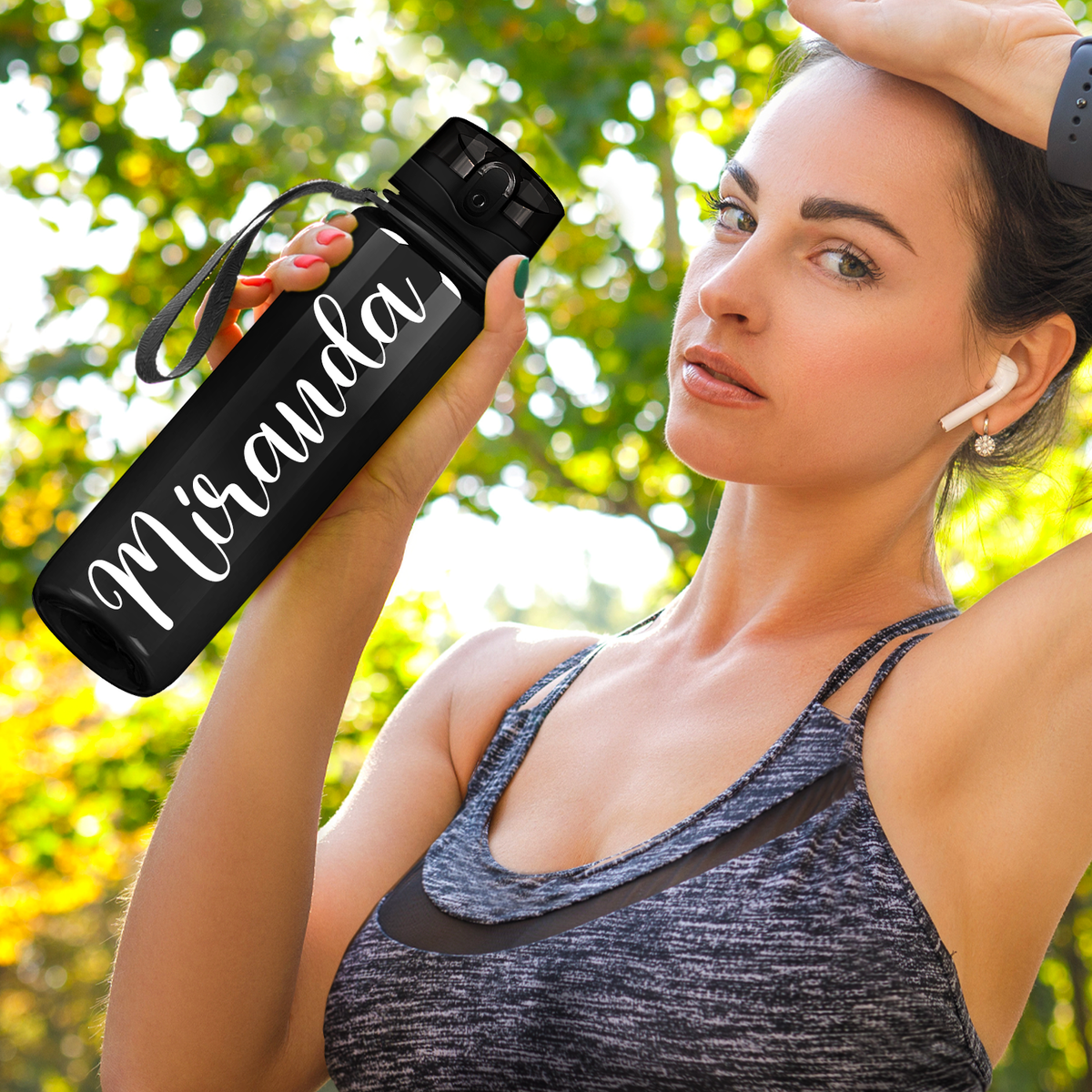 Black 32 oz Personalized Motivational Tracking Water Bottle