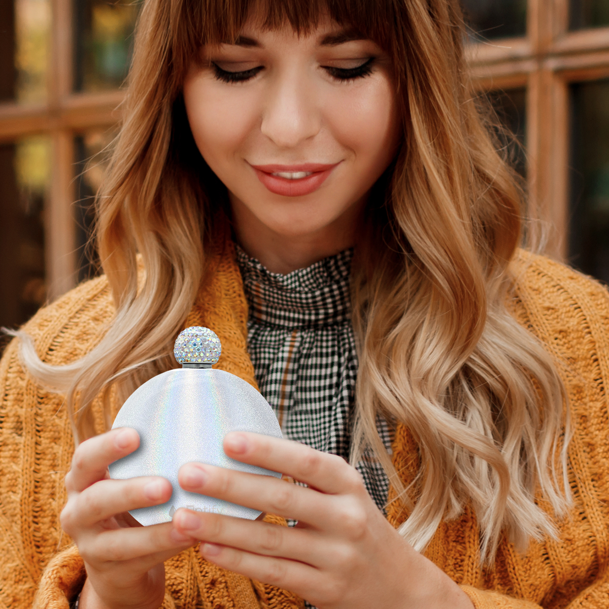 White Glitter 5oz Rhinestone Liquor Flask