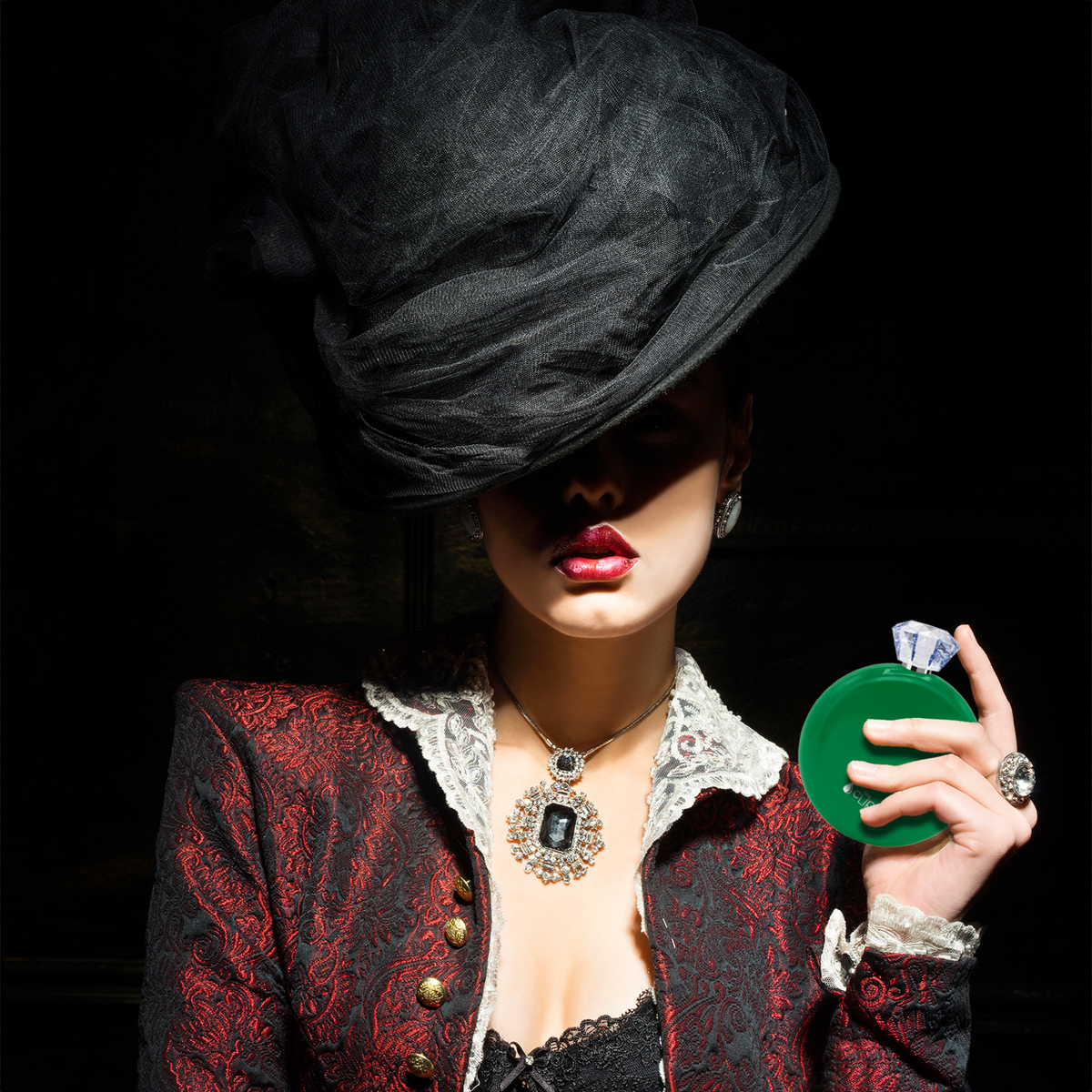 Kelly Green Gloss 5oz Jewel Liquor Flask