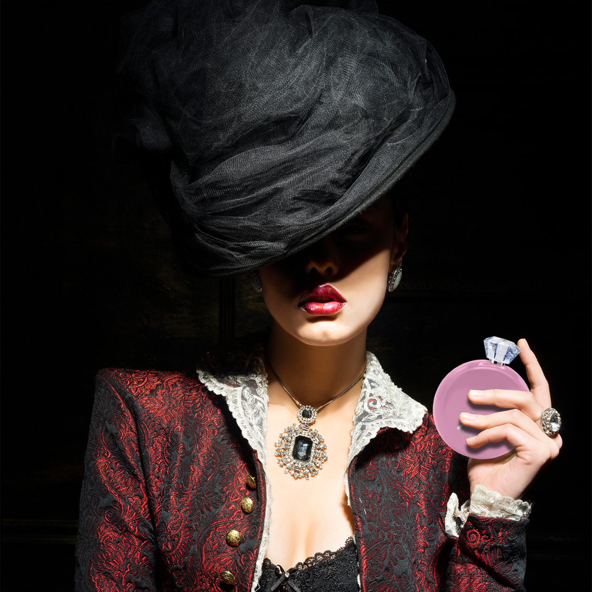 Pastel Pink Gloss 5oz Jewel Liquor Flask