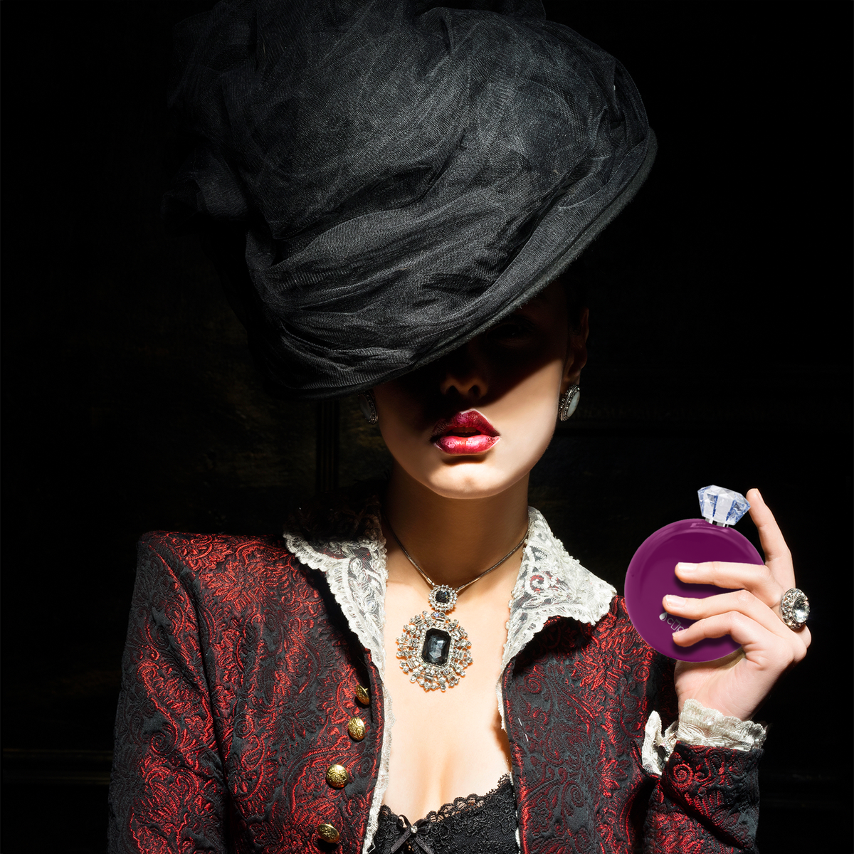 Plum Wine Gloss 5oz Jewel Liquor Flask